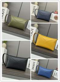 Picture of Loewe Handbags _SKUfw239897851fw
